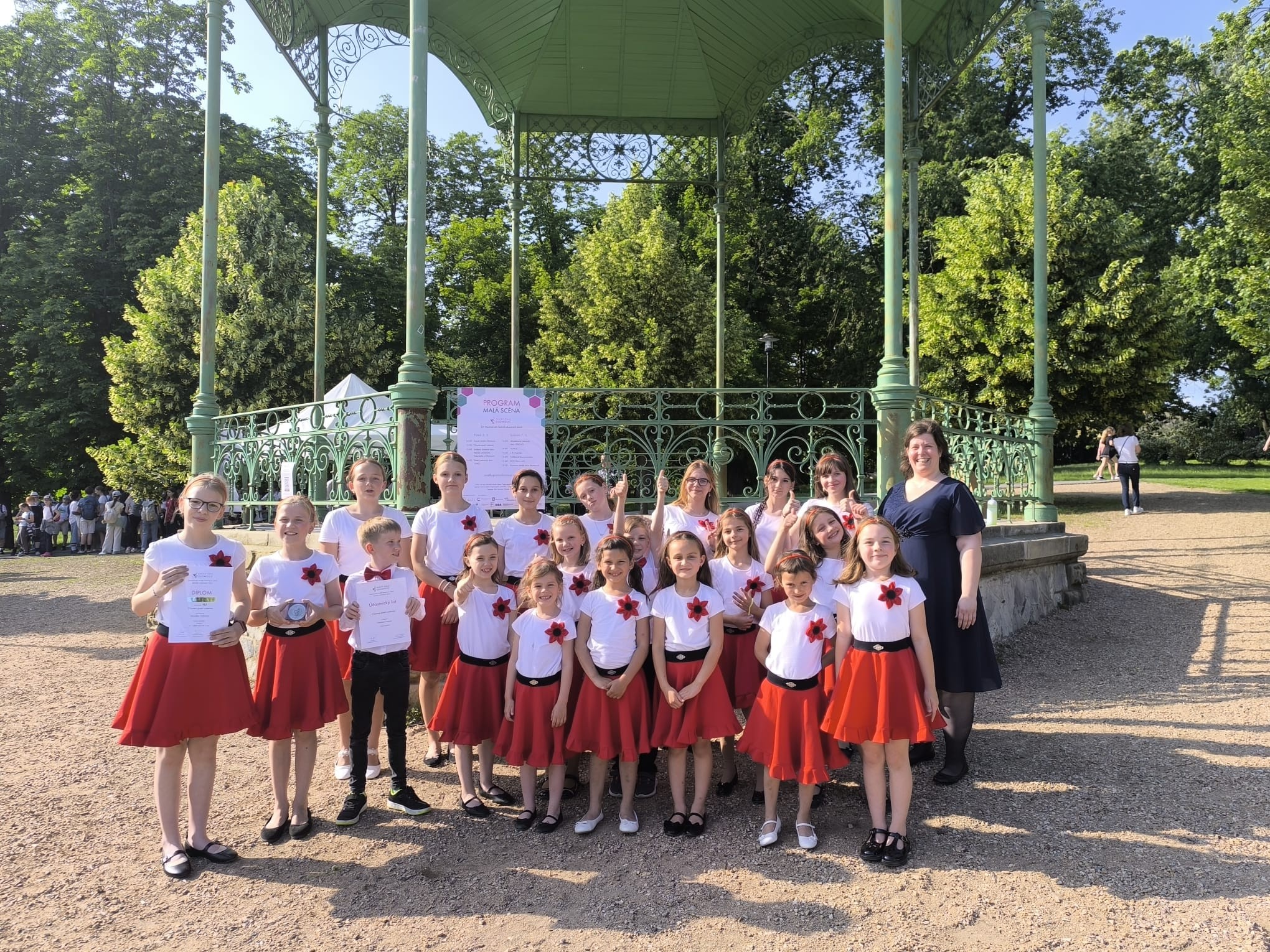 545422089_1357716476355629_2153693888965564236_n