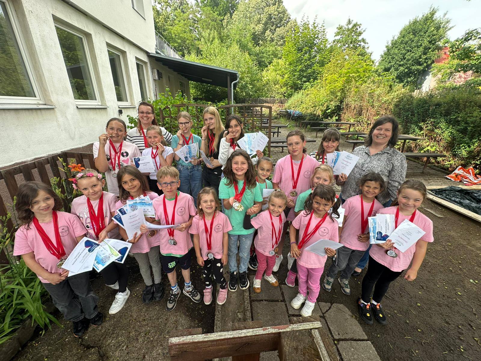 544847735_1357715833022360_383201056105701674_n (1)